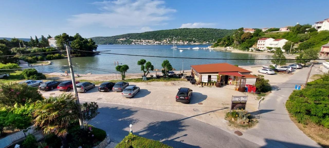 Apartmani Premijer-Rab Supetarska Draga Eksteriør billede