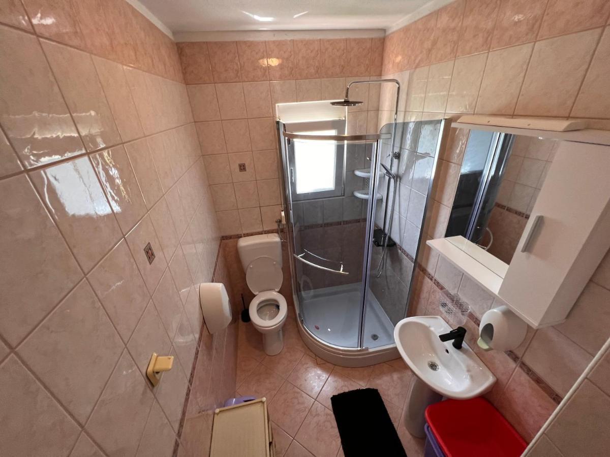 Apartmani Premijer-Rab Supetarska Draga Eksteriør billede