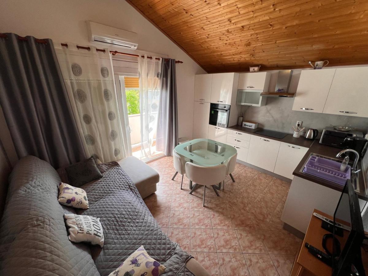 Apartmani Premijer-Rab Supetarska Draga Eksteriør billede