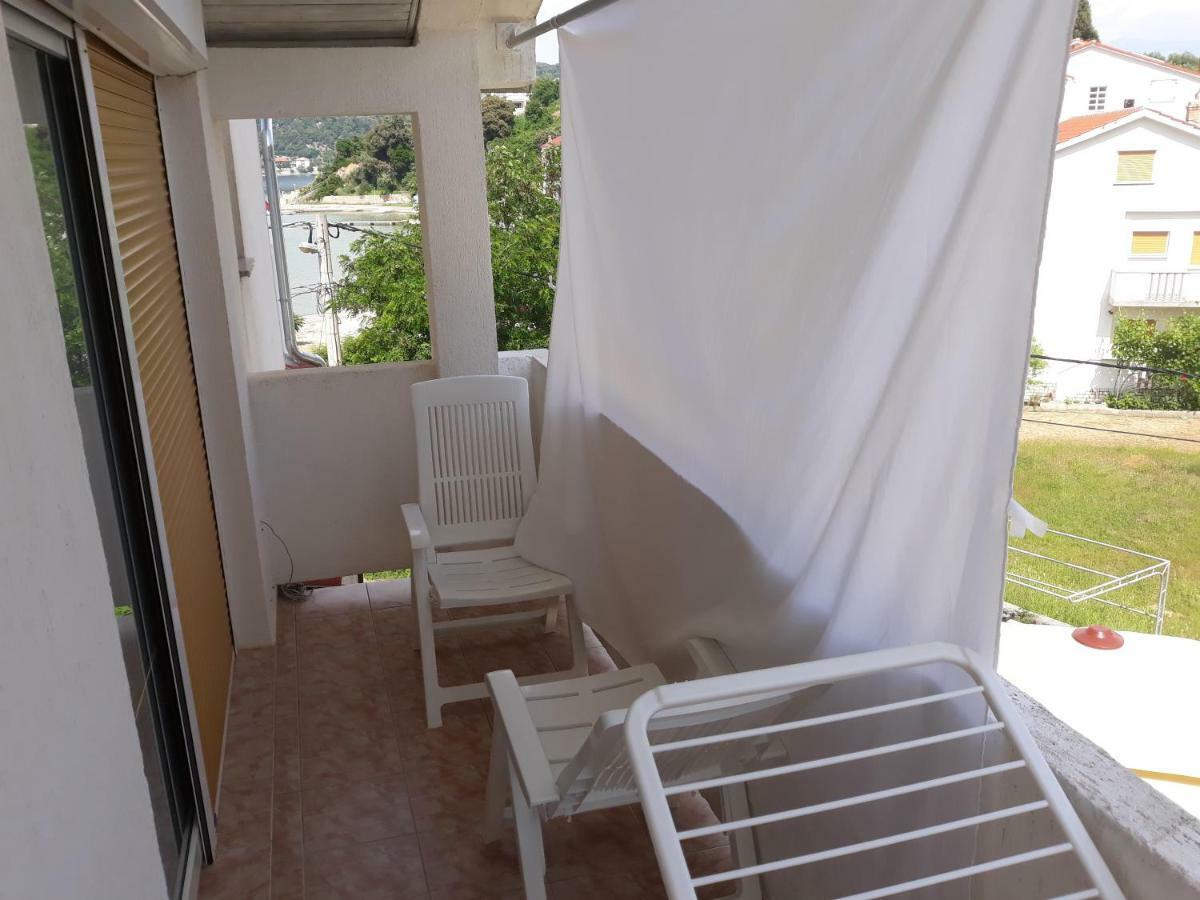 Apartmani Premijer-Rab Supetarska Draga Eksteriør billede