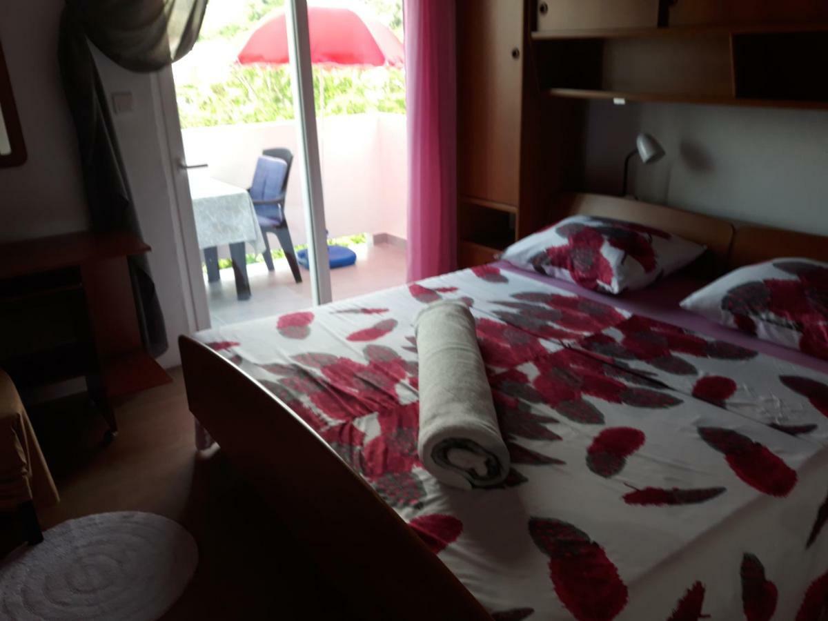 Apartmani Premijer-Rab Supetarska Draga Eksteriør billede